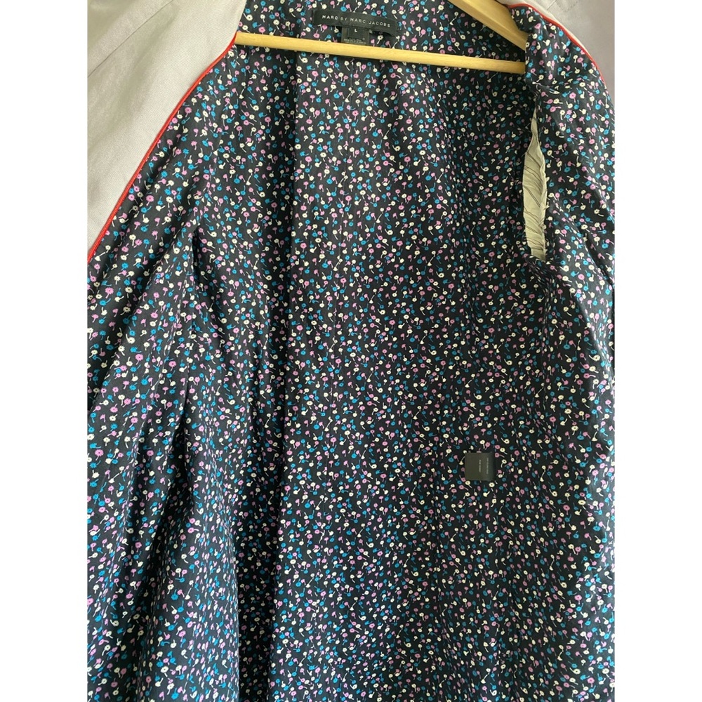 Marc by Marc Jacobs Lavender Trench Coat with Floral Lining - Size L - Picture 6 of 11